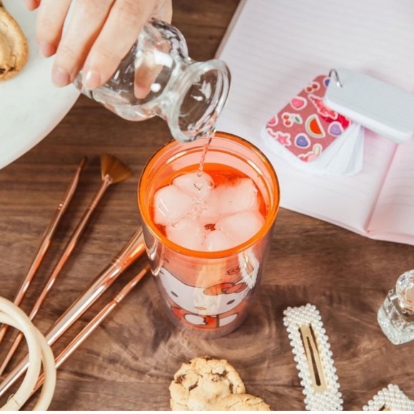 😻NEW HELLO KITTY TUMBLR😻 - Picture 5 of 5